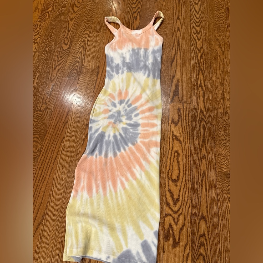 Tie-Dye Maxi Dress